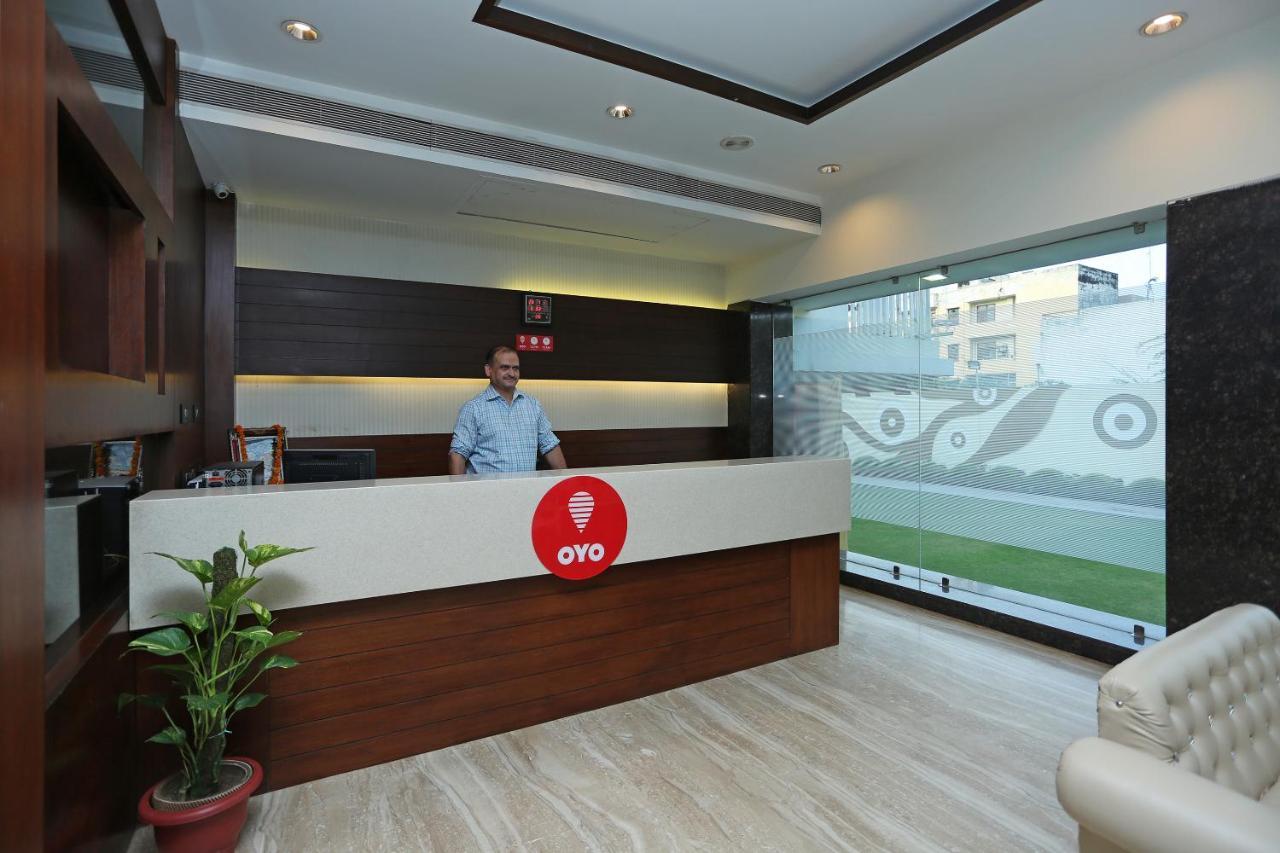 Oyo 9178 Hotel New Central Park Ghaziabad Eksteriør billede